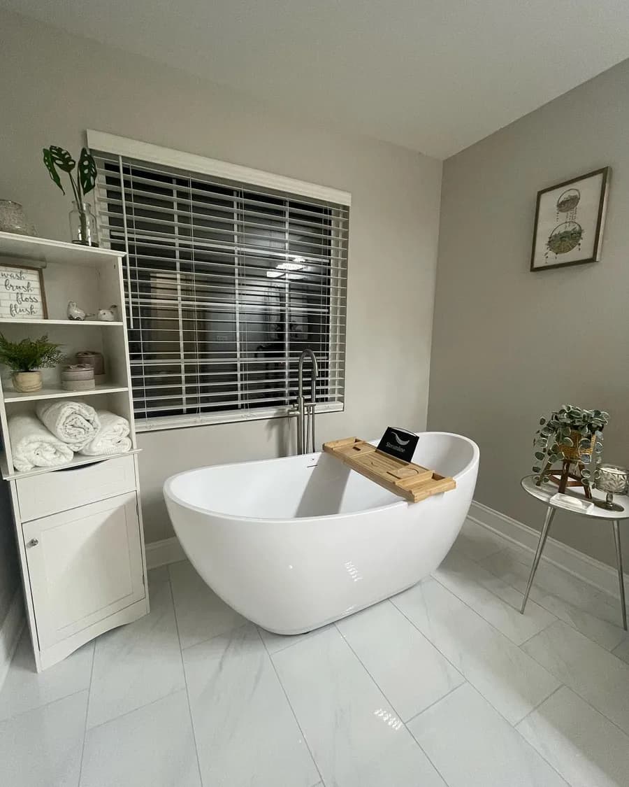 Oswego Soaking-Tub Bathroom — Bathroom Remodel in Oswego